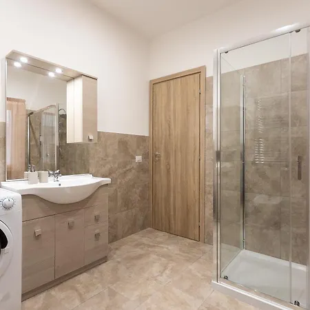 Monteverde - Nr Trastevere * Rome